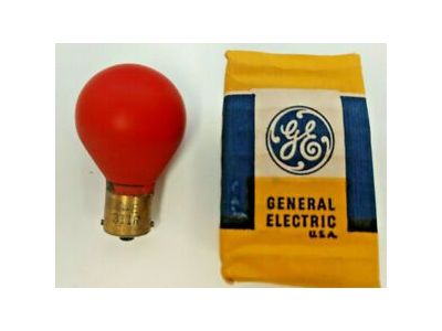 311 LAMP 28V 1.29A S-11 SINGLE CONTACT BAYONET RED AIRCRAFT LAMP