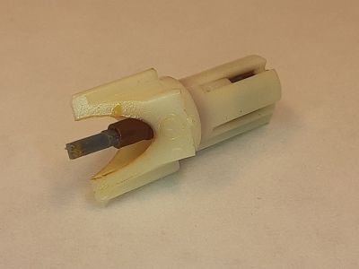 ELECTRO VOICE EV CARTRIDGE 507 Arista 1792 Astatic 115, 115D JENSEN 86, 86X, E-86X ELECTRO-VOICE 108, 108D 108D 107 107D FIDELITONE NEEDLES AC306 Philco 35-2849-3, 35-2849-4, 35-2850-3, 35-2850-4, 325-8069 RECOTON C583SD PFANSTIEHL 944-SS73 944-DS73