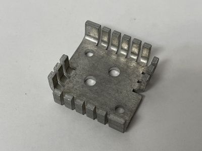 Aluminum Heat Sink For TO3 Transistor Heat Sink, Measures 35mm x 35mm x 11mm, IERC UP3-TO3-3