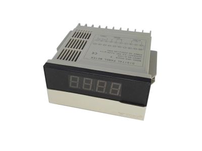 TOKY 0-2A DC DIGITAL AMP PANEL METER 3.5x1.75 inch Slot Hole size, W14