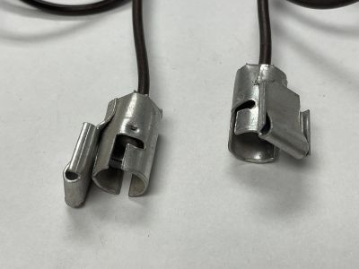 Bayonet BA9s T3-1/4 Base Lamp Bulb Socket with Wire Lead, Slide Mounting Tab, Bin95