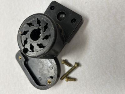 8 Pin Amphenol 20877848 Octal Socket, Cable Mount, Right Angle, Tube Sockte, NOS