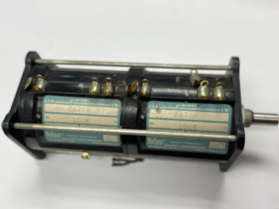 HELIPOT DUAL 100K OHM 10 TURN PRECISION POTENTIOMETER, NEW OLD STOCK,