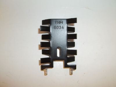 Aluminum Heatsink for TO220, TO202, TO202M, TO202N, TO126, TO126LP, TO126ML Transistor Heat Sink, Measures 49mm x 34mm x 12mm, THM6034