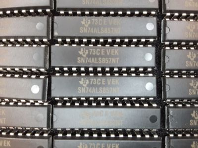 Multiplexer 1-Element Bipolar 3-ST 12-IN