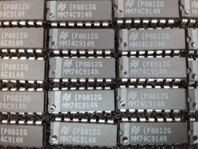 INTEGRATED CIRCUIT, National Semi, DC P8812G, 14 pin dip