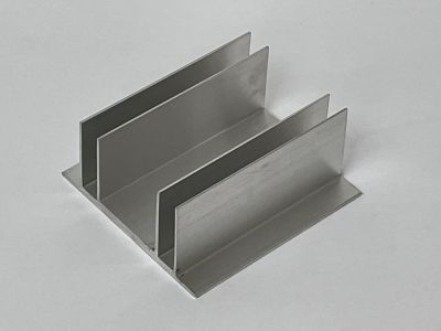 Aluminum Heat Sink Transistor Heat Sink, Measures 77mm x 74mm x 34mm