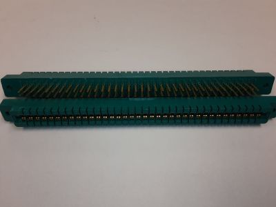 CARD EDGE CONNECTOR CONTINENTAL 72 Position, .156 inch PC, SOLDER CUP DOUBLE READOUT CONTINENTAL W31