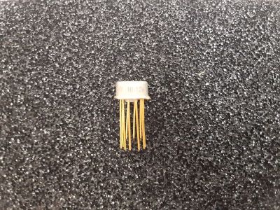 National Semiconductor, IC, REGULATOR,FIXED,+-12V,BIPOLAR,CAN,10PIN,METAL, Date/Lot Code H8126