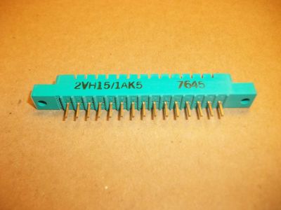 CARD EDGE CONNECTOR 15 Position, .156 inch PC BOARD MOUNT VIKING SINGLE READOUT