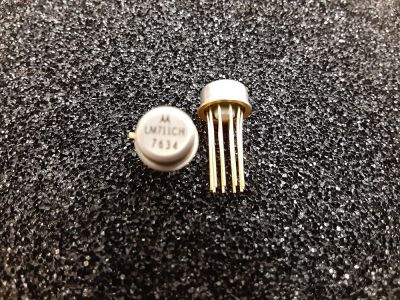 IC, DUAL VOLTAGE COMPARATOR, 10