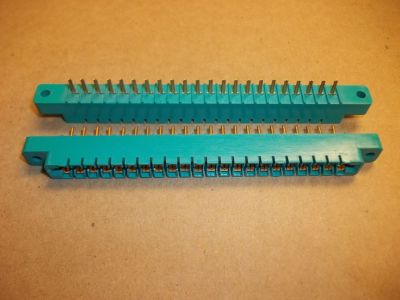 CARD EDGE CONNECTOR 22 Position, .156 inch SOLDER/PC BOARD MOUNT SINGLE READOUT SAE SAC 22S/2-2