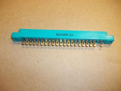 CARD EDGE CONNECTOR 22 Position, .156 inch SOLDER EYELET KEY TAB ON POSITION 21 PRECISION CONNECTOR INC 062-22 SINGLE READOUT