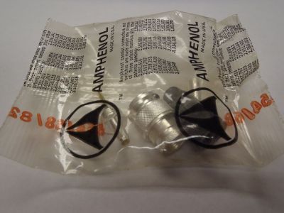 AMPHENOL / TNC STRAIGHT MALE WITH WEATHER BOOT, CRIMP TYPE, FITS CABLES RG55, RG142, RG223