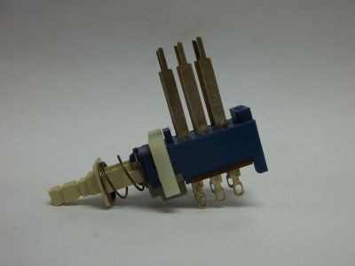 PUSH BUTTON SWITCH, 1A 125V , ON - OFF , 3PST, THREE PULL, SOLDER TERMINALS, EXTENDED LEADS SMK