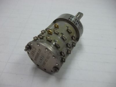 39090 JANCO 77-1901-1 70-16 973561-1C 2AMP 115VAC ROTARY SWITCH