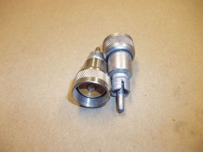 SWITCHCRAFT 338B ADAPTER RCA PLUG TO HI-Z MICROPHONE EQUIPMENT CONNECTOR
