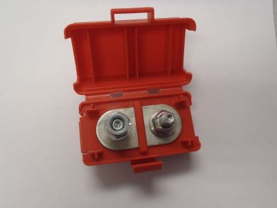 Delphi Battery Distribution Block, Dual, Terminal Block Covered 5/16 Inch Studs 6-36V 400A