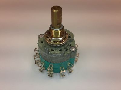 C4D0604N-A ELECTROSWITCH 205 1106 ROTARY SWITCH, NON SHORTING, 0.5A @ 28VDC, 0.3A @125VAC, SHAFT 1/4 inch X 1/2 inch