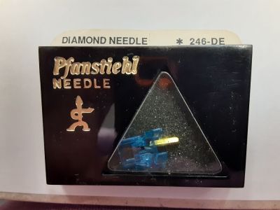 EMPIRE CARTRIDGES 295LT EMPIRE NEEDLES S295LT S295 295LT 395LT 395(clear blue) EMPIRE NEEDLES S395 (smoke) PHILCO MODELS 1735 1737 SONUS NEEDLES: Clear E (Clear) SONUS NEEDLES: Black E (Black) SONUS NEEDLES: Smoke E (Smoke)