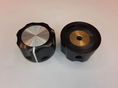 KNOB Alco PKEC-9120B, 1/8 inch Shaft, 13mm Tall, 23mm Diameter Fluted Knob w/Inlay & Indicator Line Bin 55
