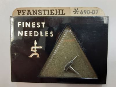 HITACHI NEEDLES HN-ST29 JAPAN COLUMBIA DENON CARTRIDGES PU1623 PU1625 PU1700 DSN-16 DSN-21 HITACHI CARTRIDGES SRP-1100 JC-16 DENON NEEDLES CMS-450 CMS450 JC-16 JC16 PS-1557 PS1557 PU-1557 PU1557 PU-1623 PU1623 PU-1665 PU1665 PU-1700 PU1700 SRP-1100 SRP110