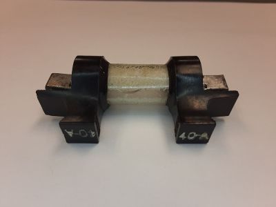 Burndy 40A FUSE F1L, FPL SINGLE PHASE 400 CYCLE 208/120 VOLTS NOS NEW OLD STOCK AIRCRAFT AVIATION