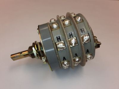 ES CORP ELECTRO SWITCH C-8262-11 JL 133A3A FSN 5930-064-5200 5A 125VAC ROTARY SWITCH