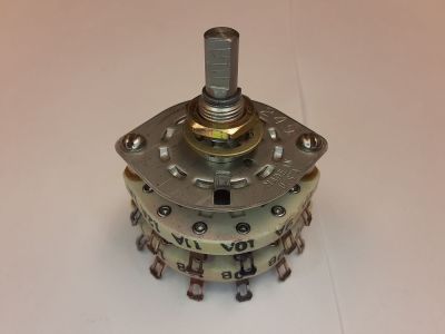 249 ROTARY SWITCH 1/2 inch X 1/4 inch SHAFT