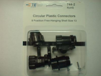 AMP CPC CIRCULAR PLASTIC CONNECTORS 9 POSITION FREE HANGING, 1 Set, Contacts not included, SHELL SIZE 13, 206708-1 206705-2 206966-7